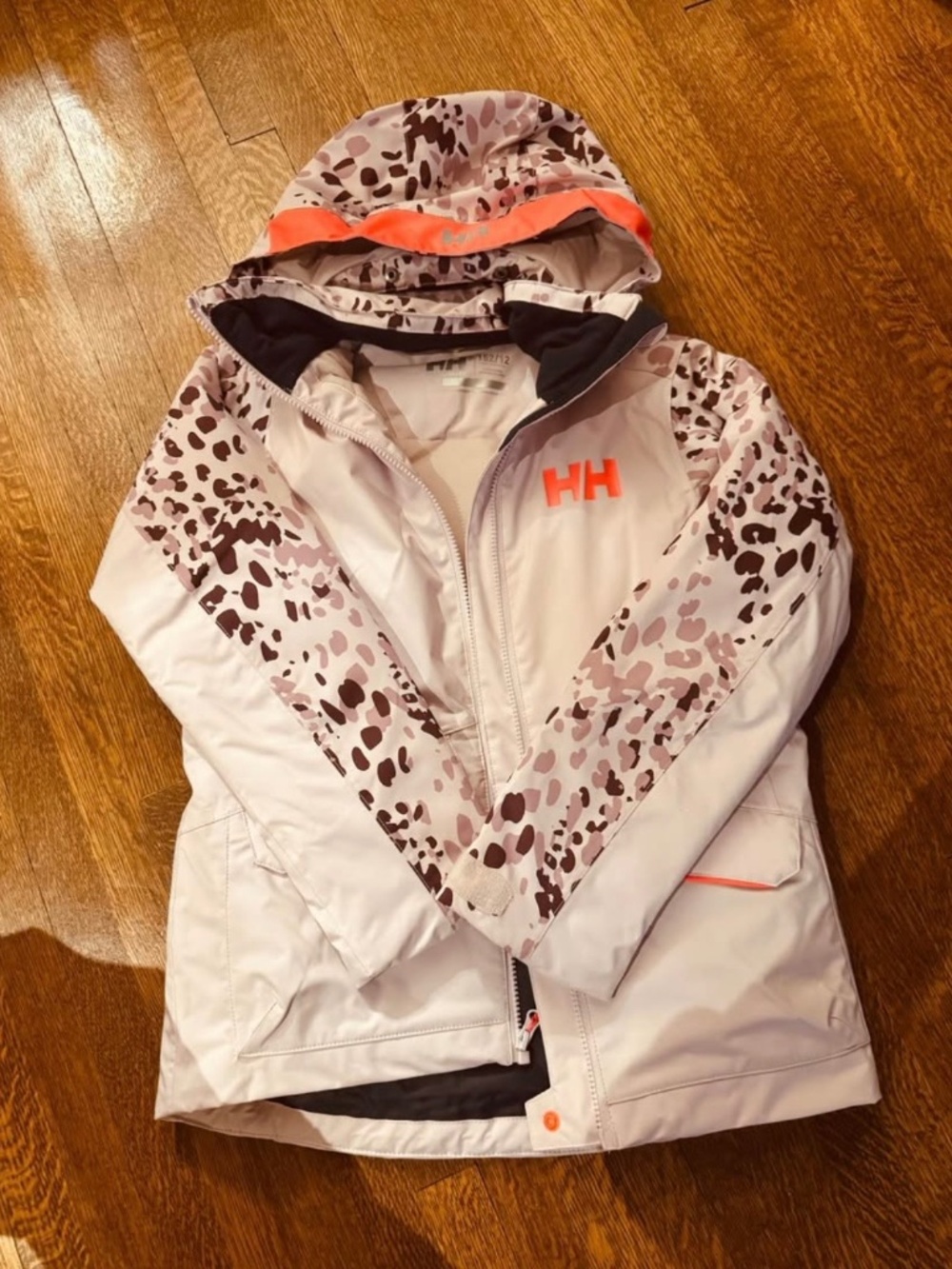 Brand New Helly Hansen Girls' Ski Jacket & Pants (2 pieces)